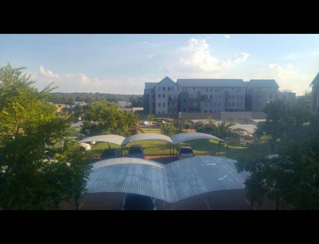 3 BEDROOM PROPERTY TO RENT IN ELDO LAKES ESTATE